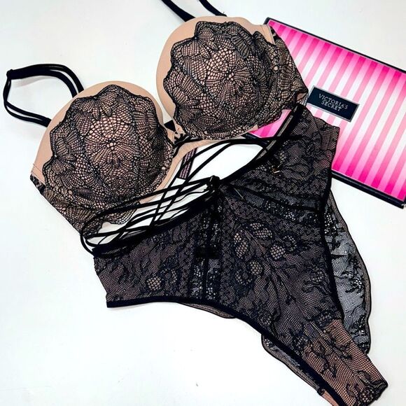 🔥VICTORIA SECRET  multiway strapless PUSH-UP  BRA SET 32D// Small NEW - Picture 1 of 9